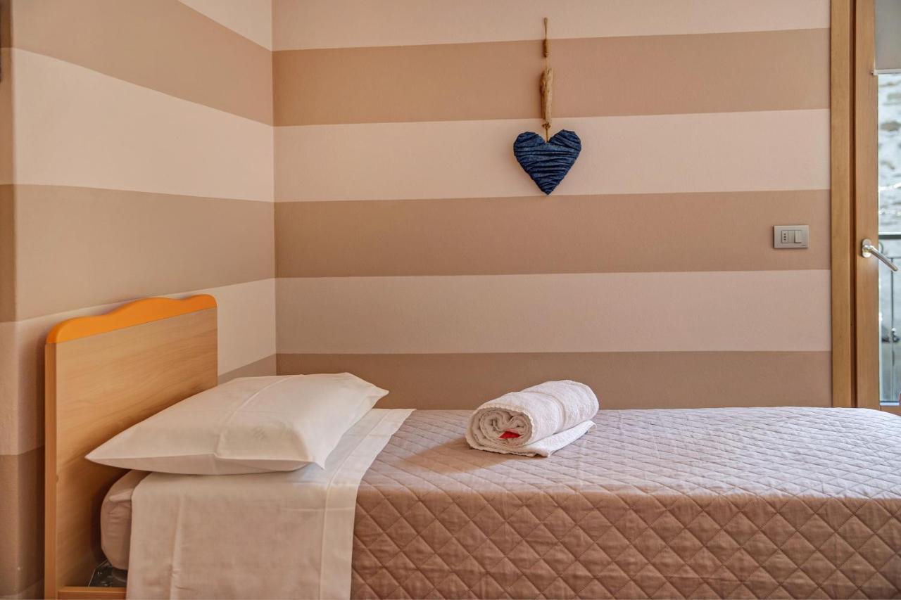 La Maison Du Bonheur Grosio Apartment ภายนอก รูปภาพ