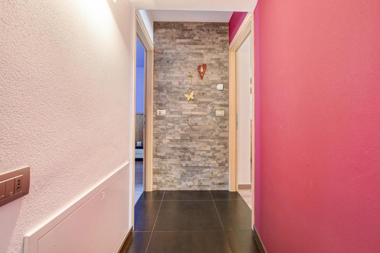 La Maison Du Bonheur Grosio Apartment ภายนอก รูปภาพ
